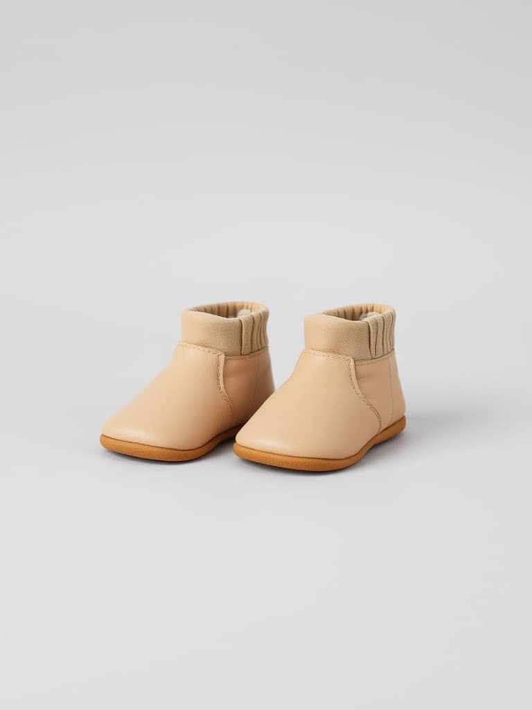 Chaussons bébé en cuir souple